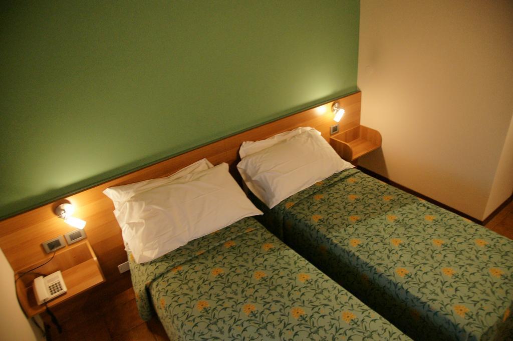 Locanda Grego Bolzano Vicentino Szoba fotó